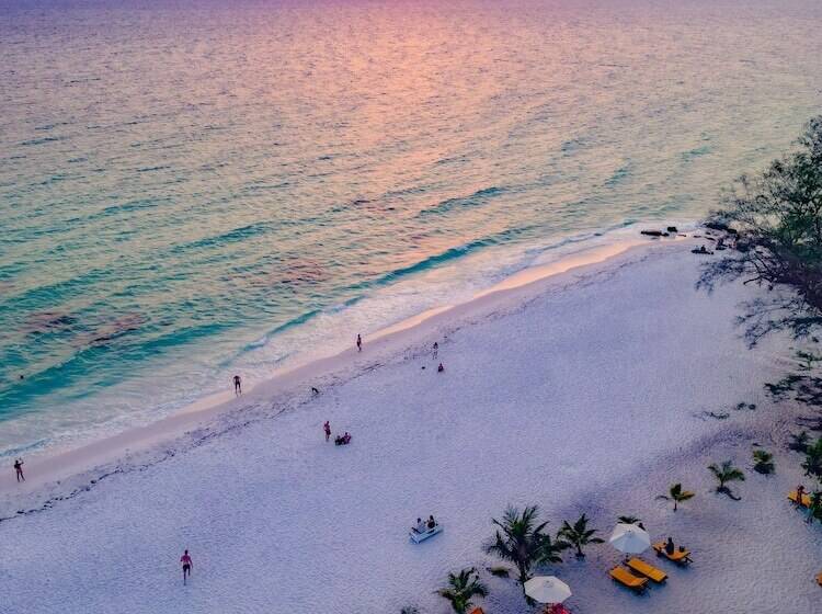 Hotel Long Beach Resort Koh Rong