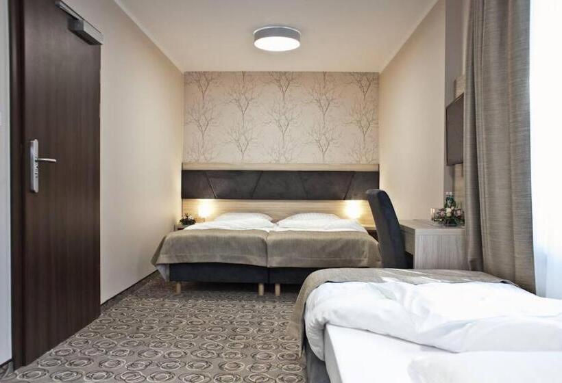 Hotel Wielspin Puszczykowo