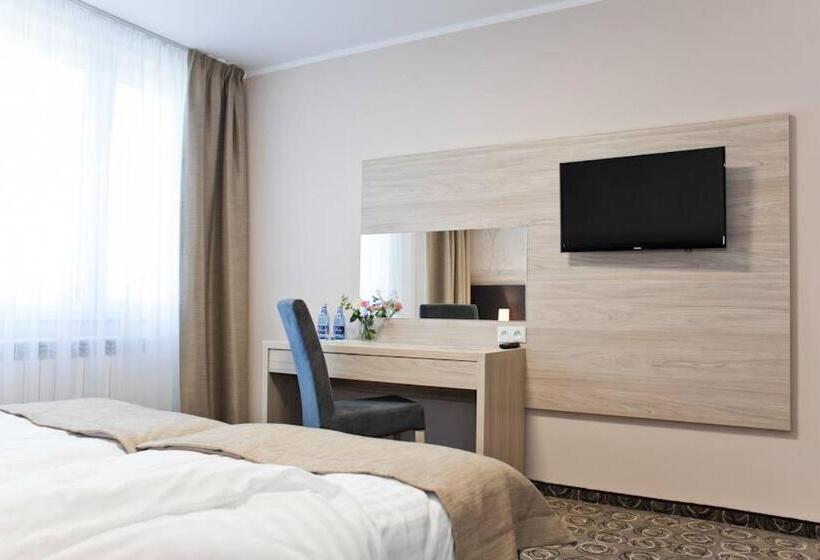 호텔 Wielspin Puszczykowo