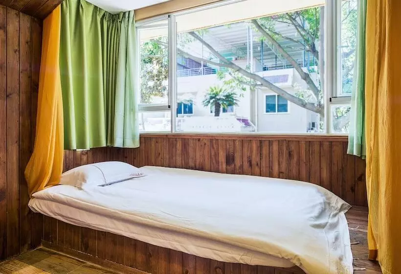 ホテル Yin City Inn First Branch