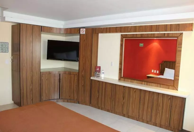 Motel Séptimo Eclipse   Adults Only