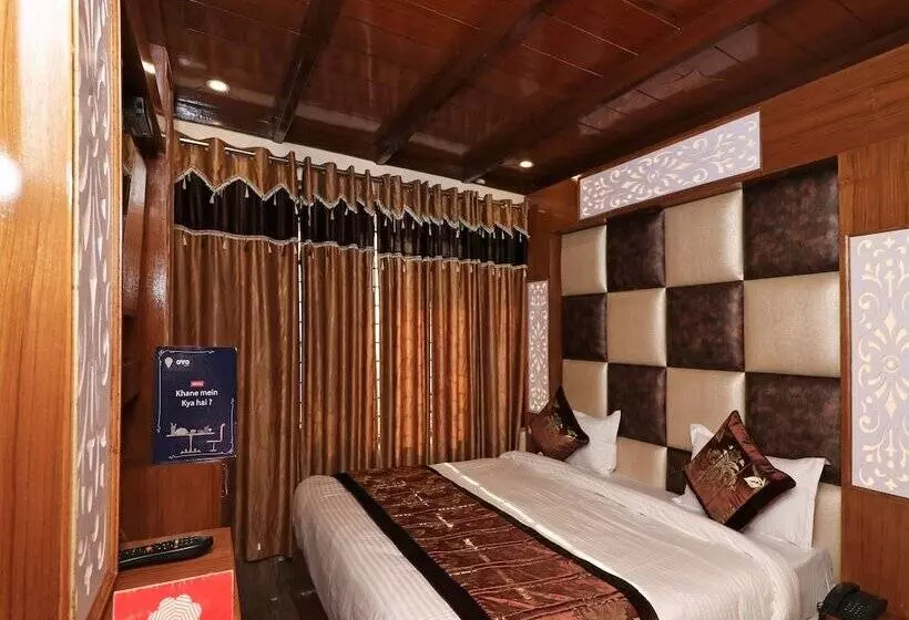 ペンション Krishiv Residency By Oyo Rooms