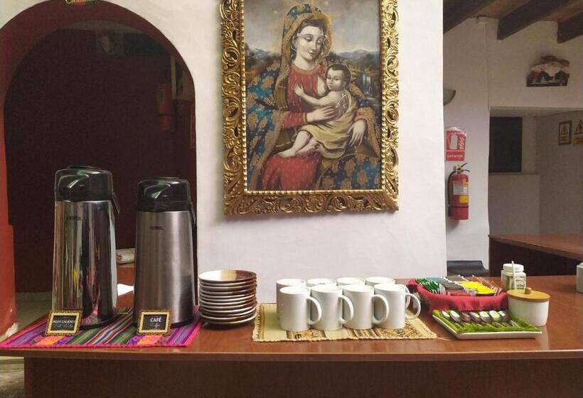 Amtallpa San Blas Inn