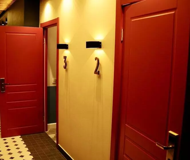 Apart Hotel 08 53