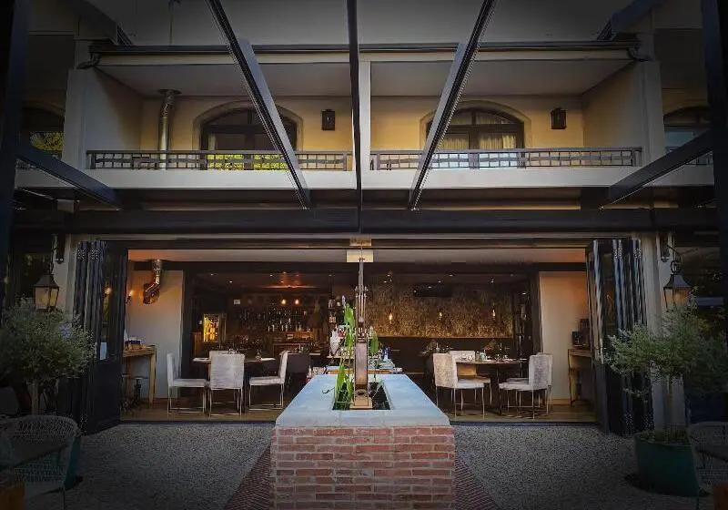 مسافرخانه Le Petit Manoir Boutique