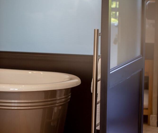 簡易ホテル Le Petit Manoir Boutique