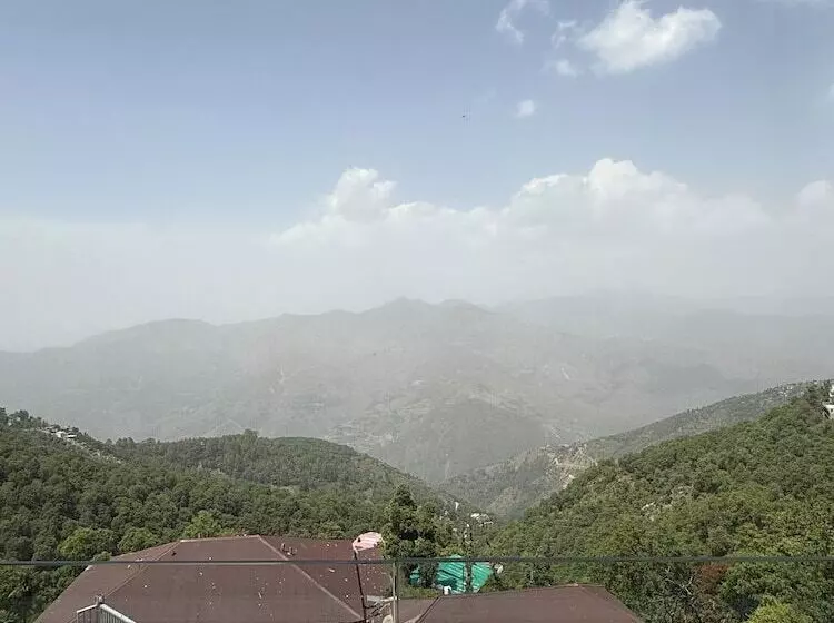ホテル India