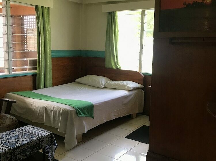 Hotel Labasa Waterfront