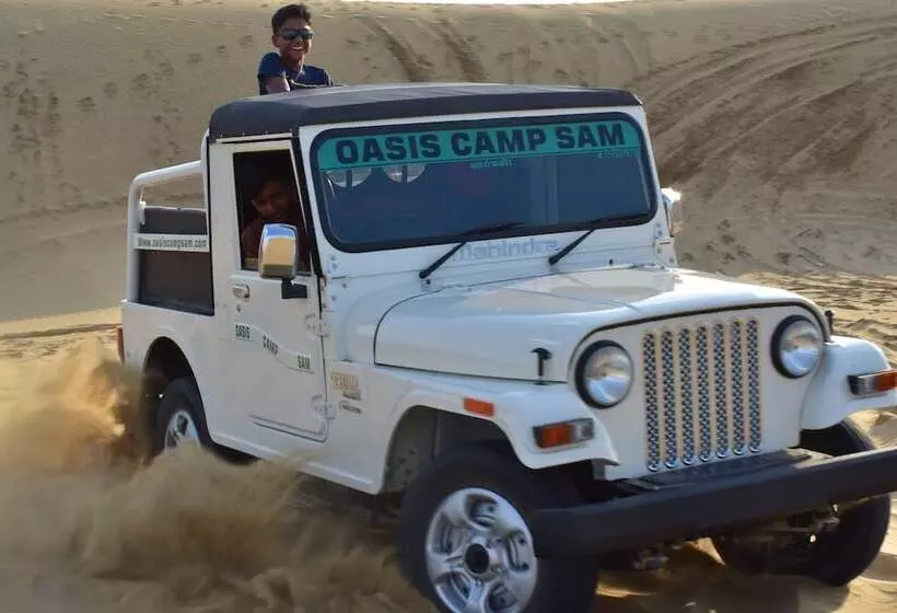 ホテル Oasis Camp Sam