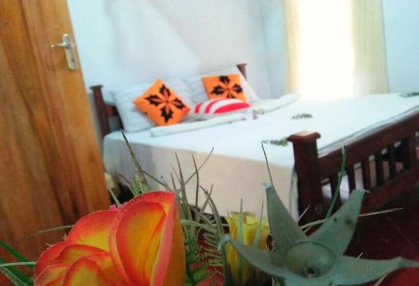Hotel Sigiri Lakshan Home Stay