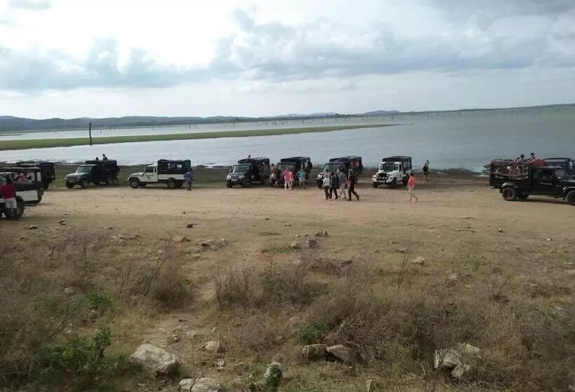 Hotelli Sigiri Lakshan Home Stay