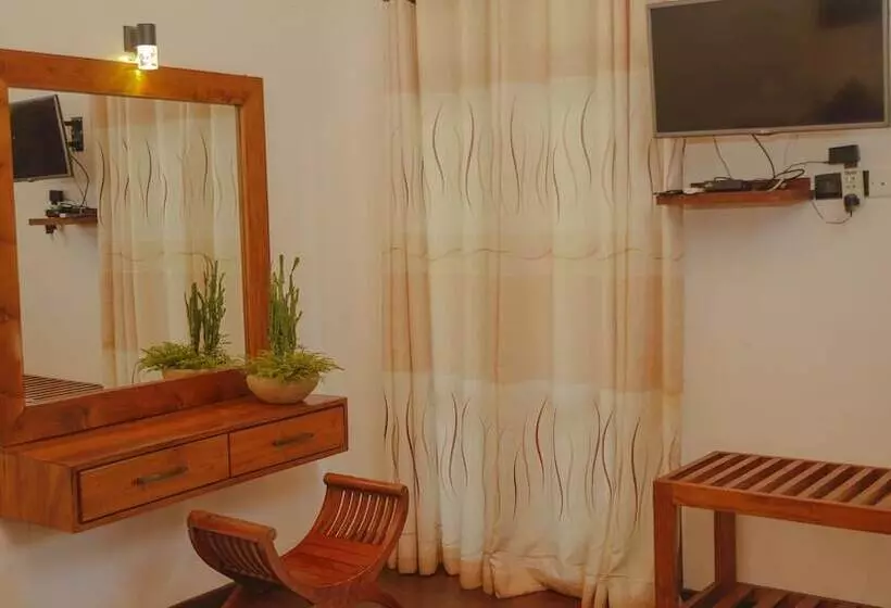 هتل Silver Crown Nature Resort