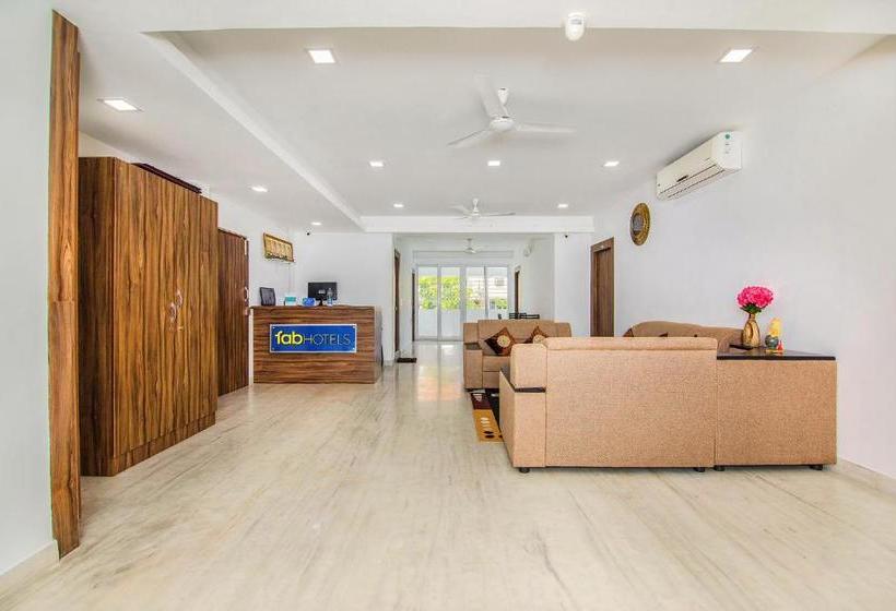 Fabhotel Venkeys Service Apartment Mylapore