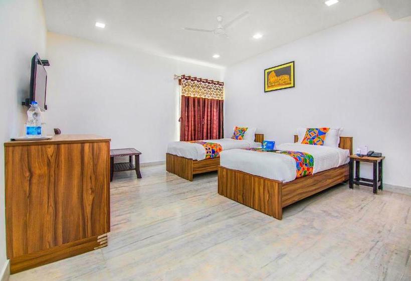 Fabhotel Venkeys Service Apartment Mylapore