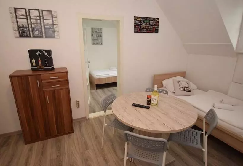 Monteurzimmer Kircheim Unter Teck Hostel