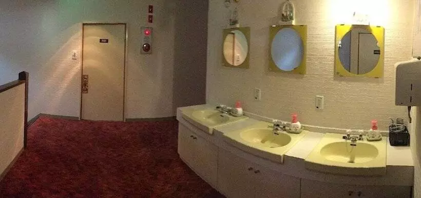 ペンション Kagura House