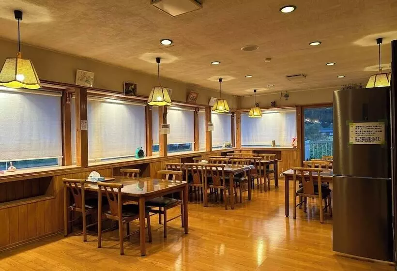 ペンション Kagura House