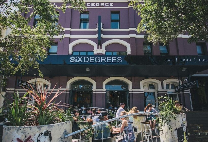 Six Degrees Motel