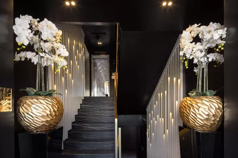 Posh Residence Luxury Suites