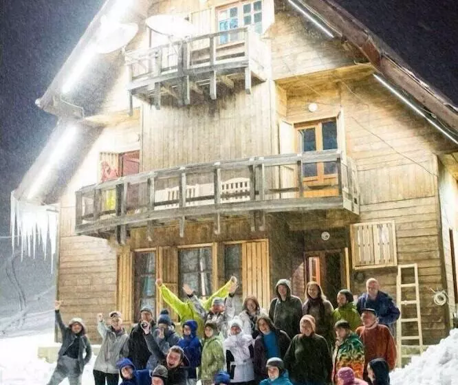 Big Trip Hostel