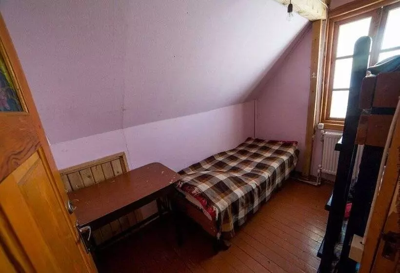 Big Trip Hostel