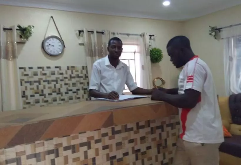 Dabotov Hotel And Suites