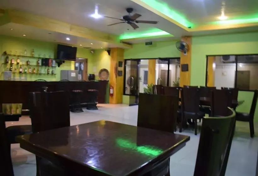 Hotelli Amanentez Olongapo