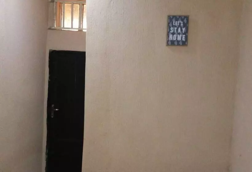 Dabotov Hotel And Suites