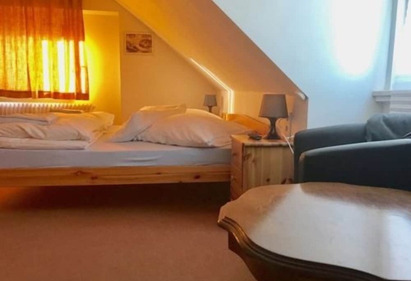 Hotel Zimmervermietung Gasthof Lamm, Zugang Selbstständig über Schlüsseltresor