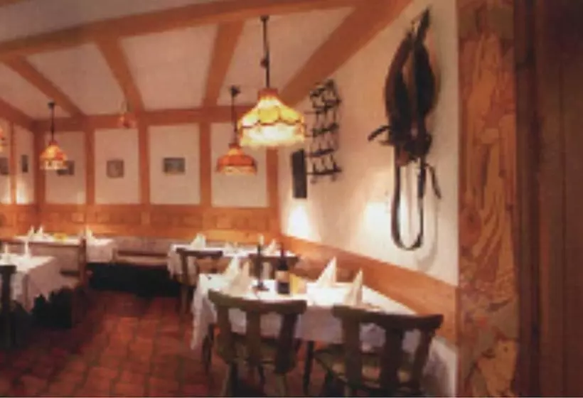 Hotelli Zimmervermietung Gasthof Lamm, Zugang Selbstständig über Schlüsseltresor