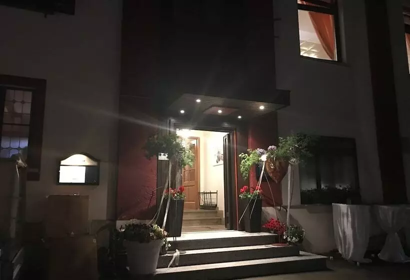 Hotelli Zimmervermietung Gasthof Lamm, Zugang Selbstständig über Schlüsseltresor