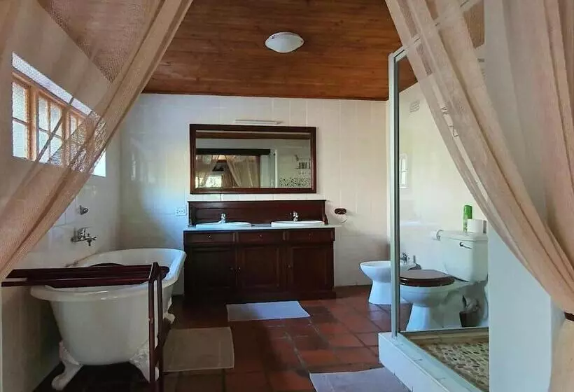 Hotelli Glen Afric Country Lodge