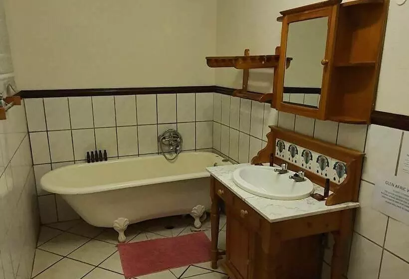 Hotelli Glen Afric Country Lodge