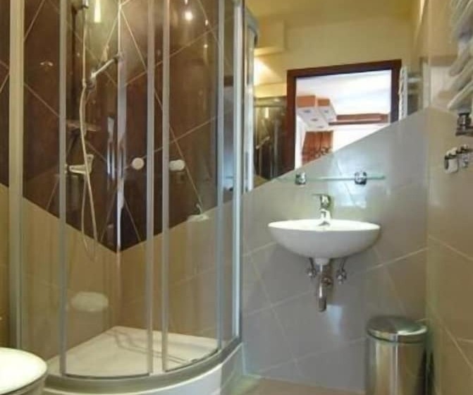 فندق Kristina Willa & Spa