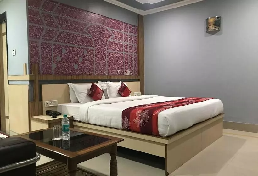 Hotelli Minakshi International