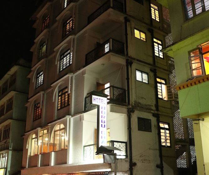 ホテル Norbu Gong Residency