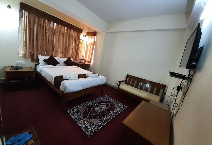 ホテル Norbu Gong Residency