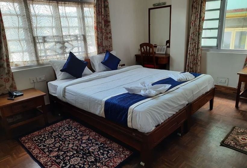 ホテル Norbu Gong Residency