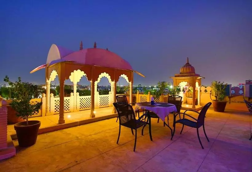 Hotelli Shree Villas