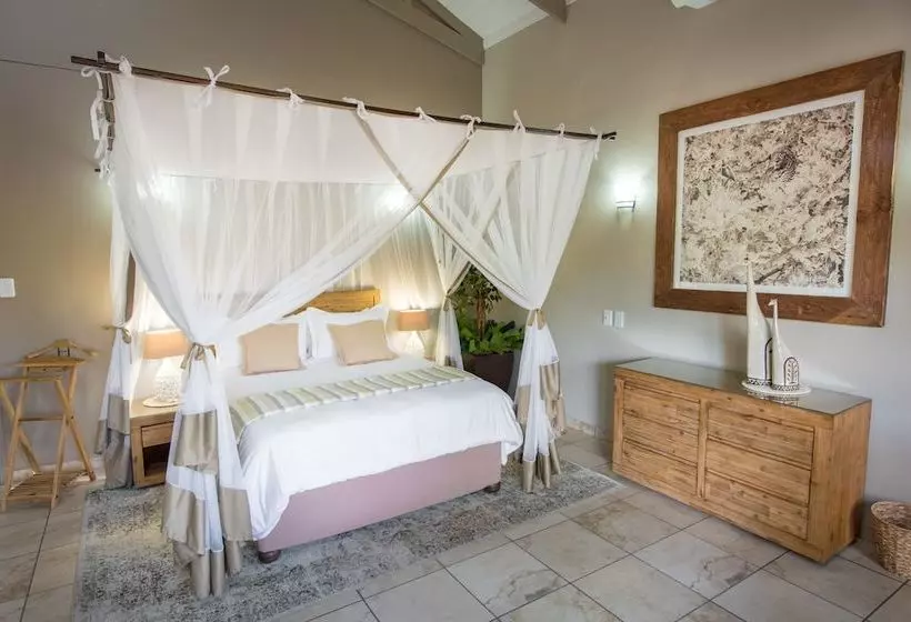 ホテル Twiga Travel