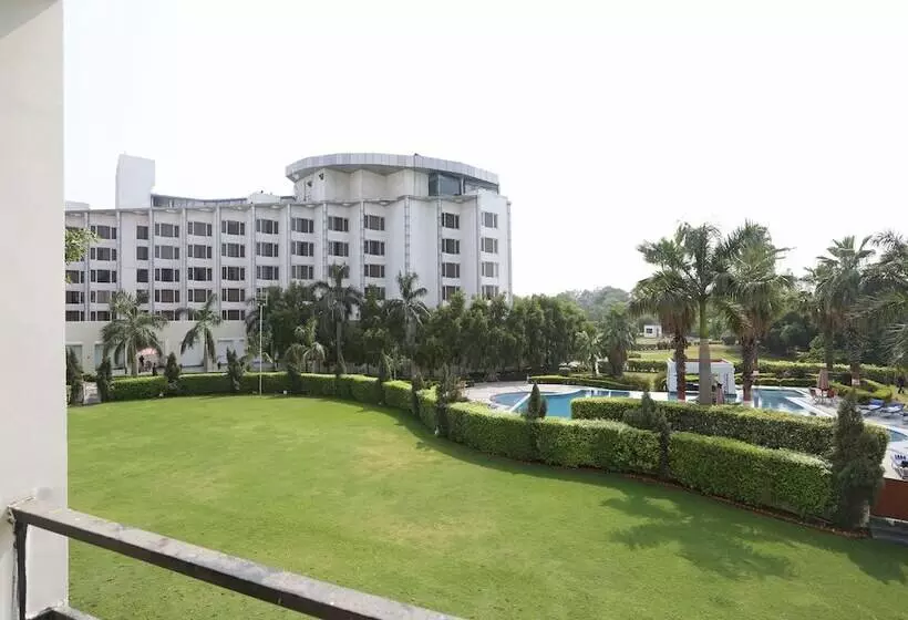 Hotelli Varanasi International