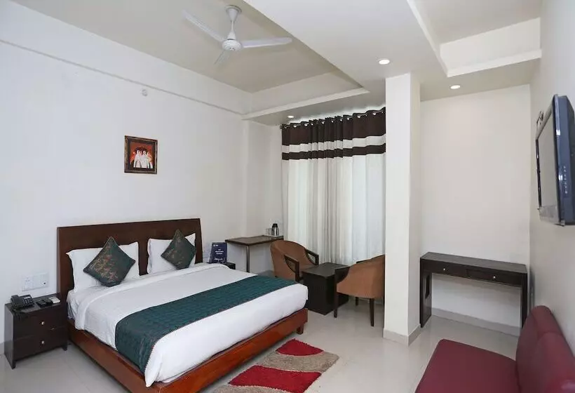 Hotelli Varanasi International