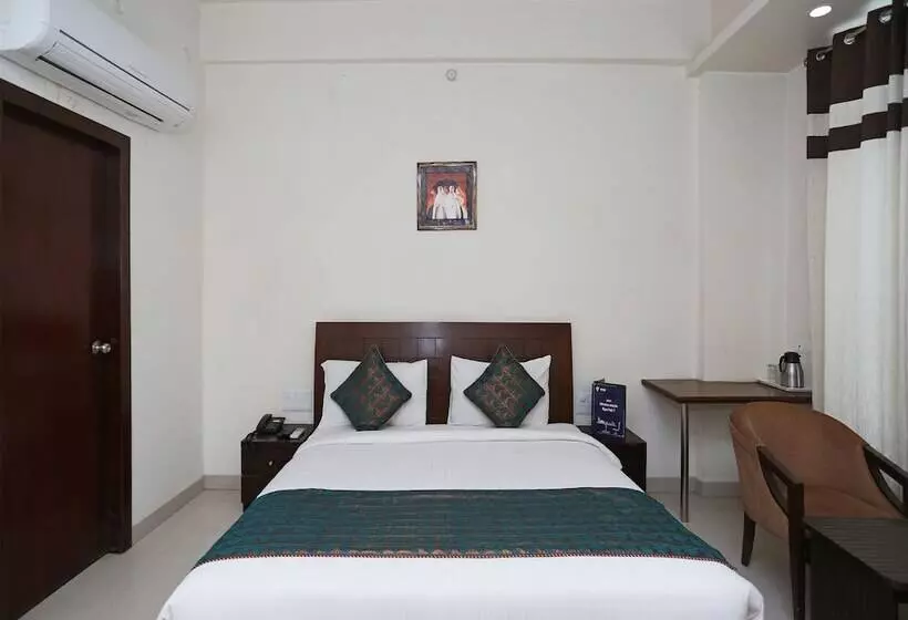 Hotelli Varanasi International