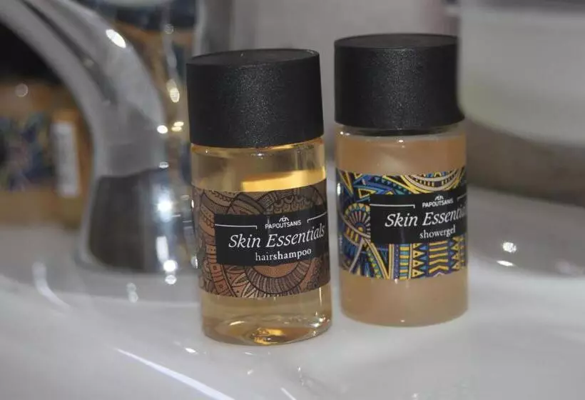 ホテル Vila Gjoni