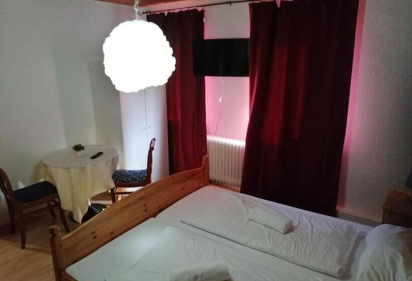 Hotel Zimmervermietung Gasthof Lamm, Zugang Selbstständig über Schlüsseltresor