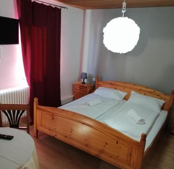 Hotel Zimmervermietung Gasthof Lamm, Zugang Selbstständig über Schlüsseltresor