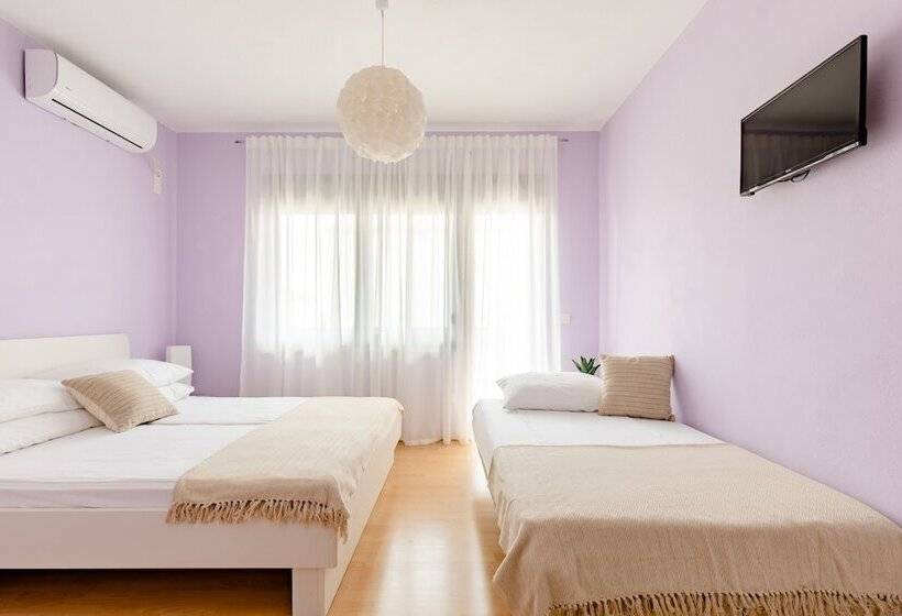 پانسیون Apartments Mara