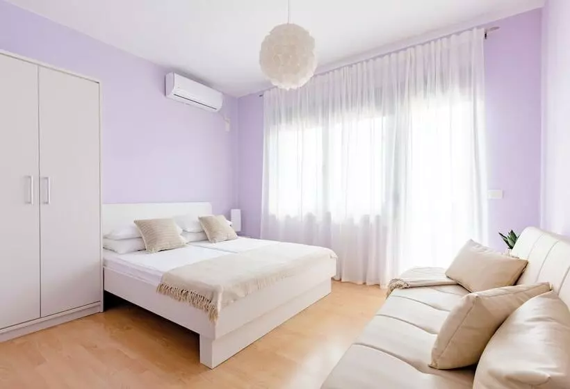 پانسیون Apartments Mara