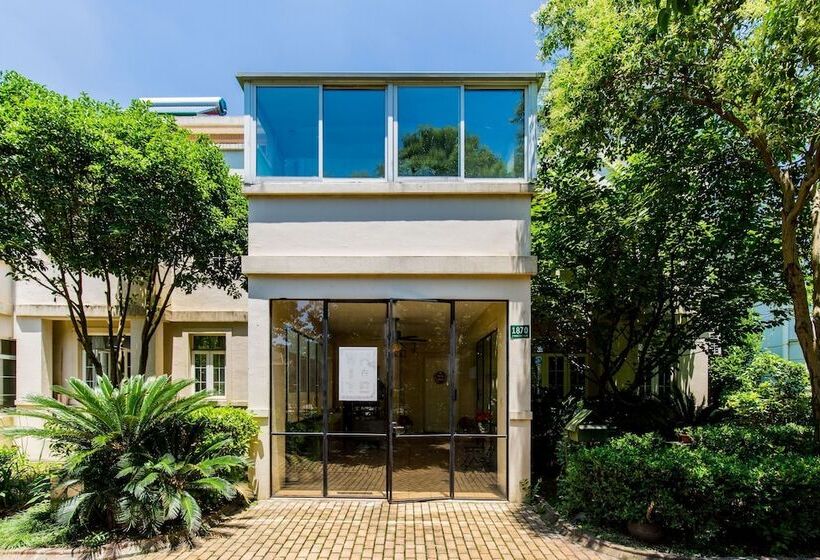 펜션 Cambridge Villa With 5 Brs