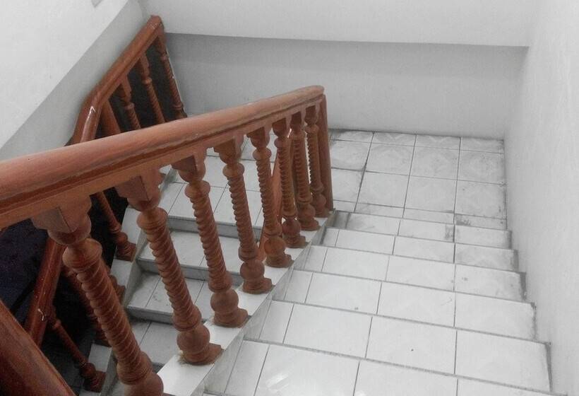 پانسیون Melissa Palace Hotel And Karaoke